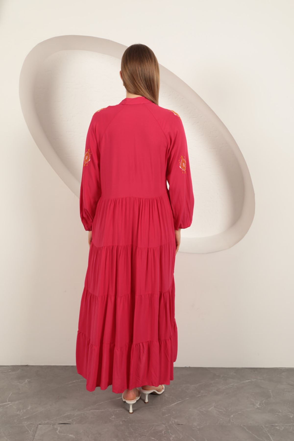 Viskon Kumaş Çıtır Nakışlı Elbise-Fuşya