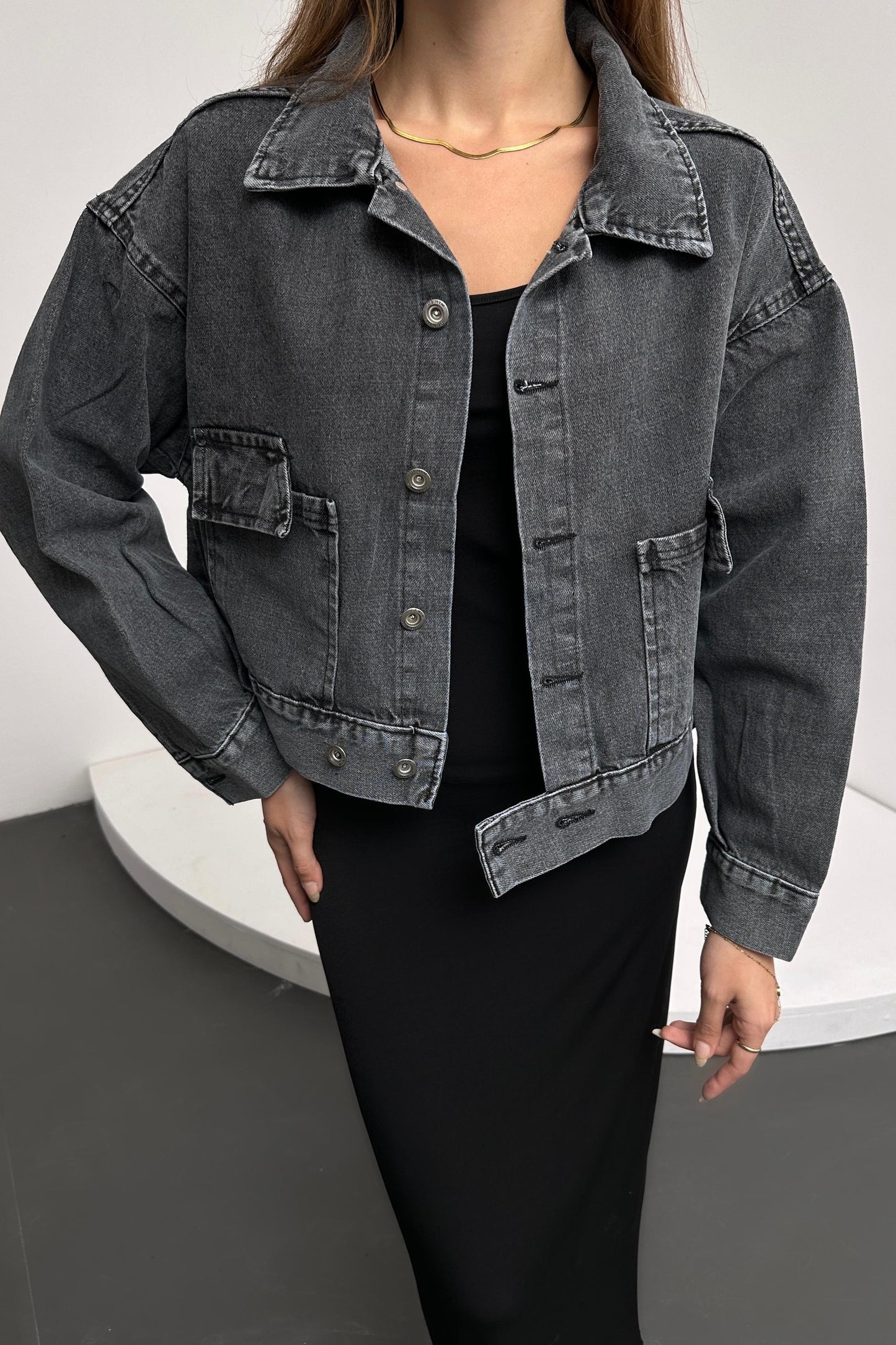 Çift Cep Beli Düğme Detaylı Denim Ceket