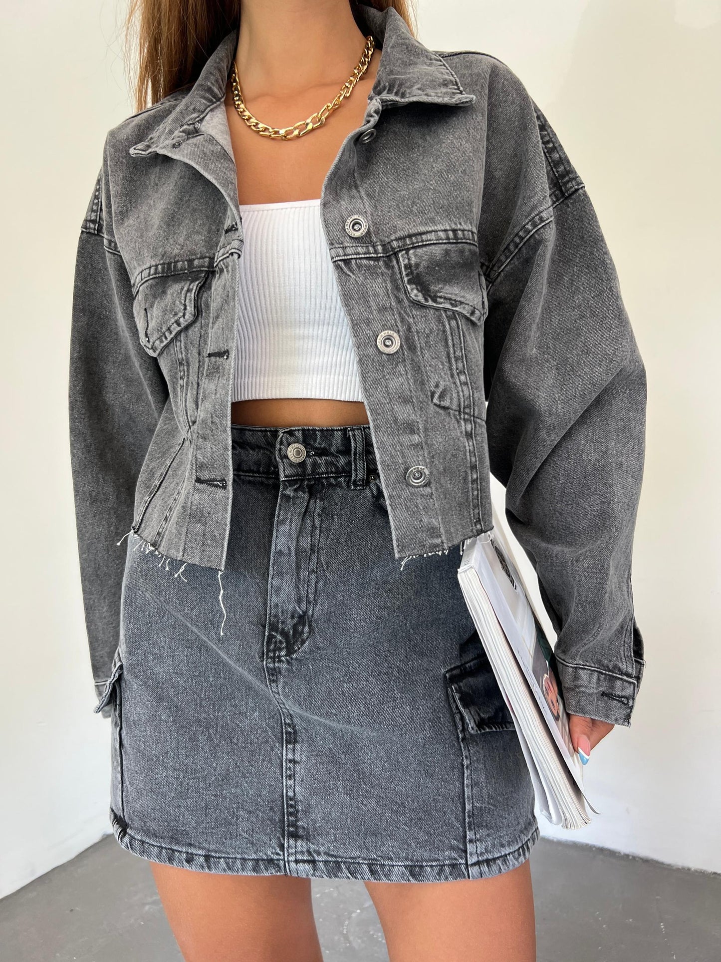 Çift Cepli Yıkamalı Crop Denim Ceket