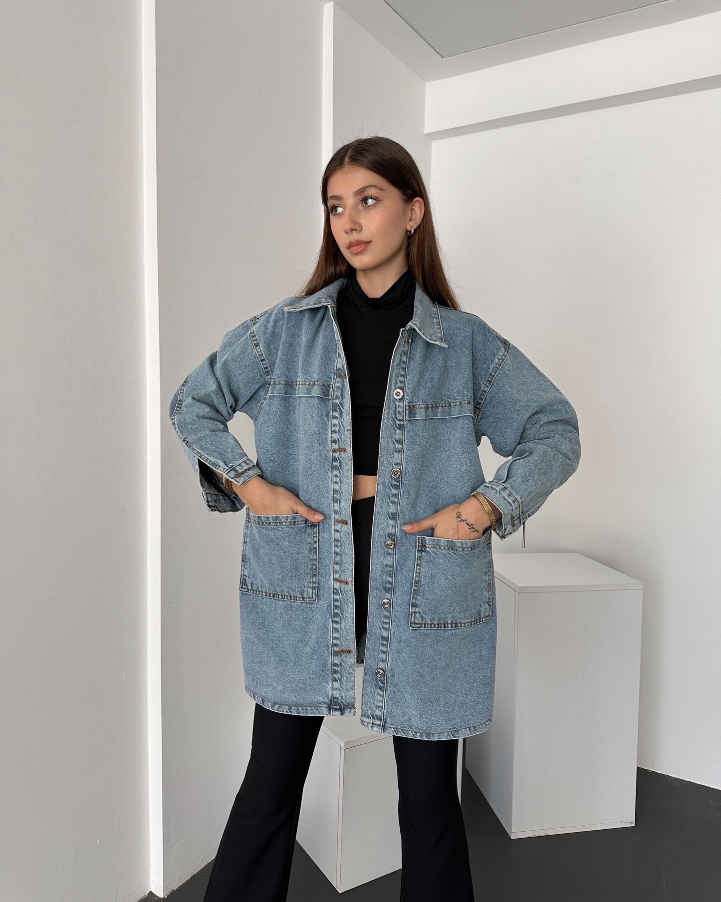 Düğmeli Çift Cep Oversize Denim Gömlek Ceket