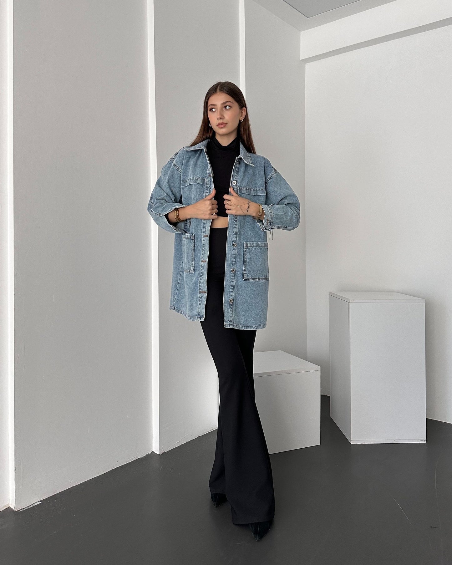 Düğmeli Çift Cep Oversize Denim Gömlek Ceket