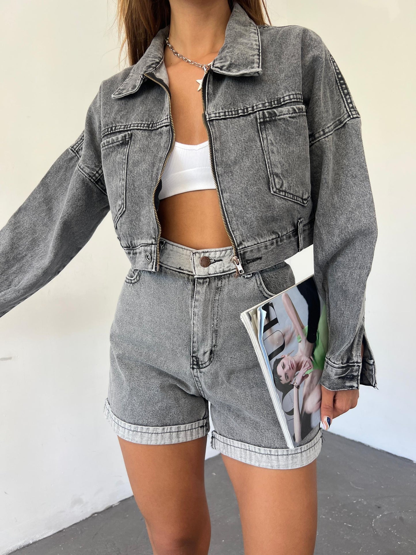 Fermuarlı Çift Cepli Denim Ceket