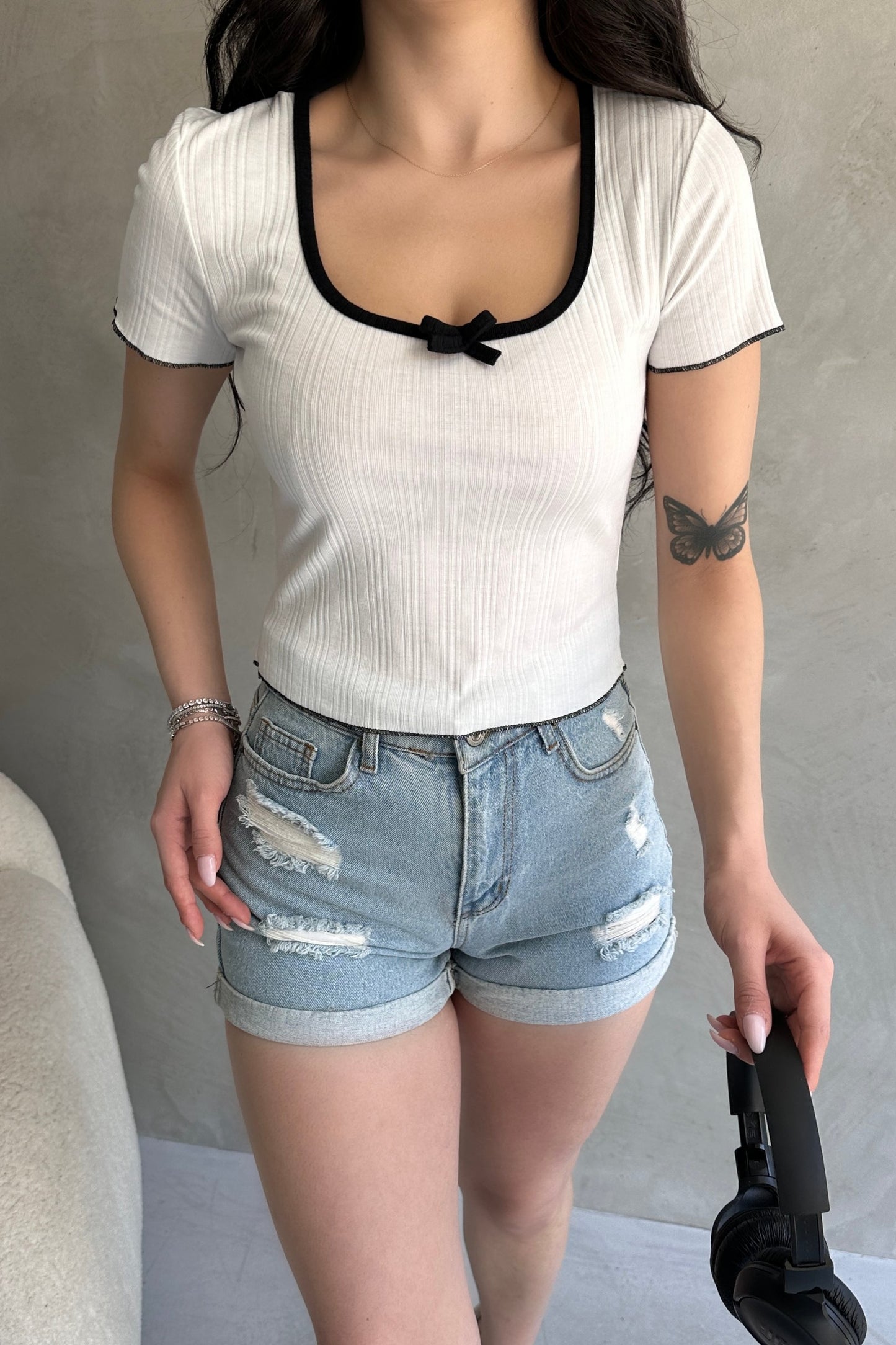 Havuz Yaka Biye Detaylı Crop Bluz