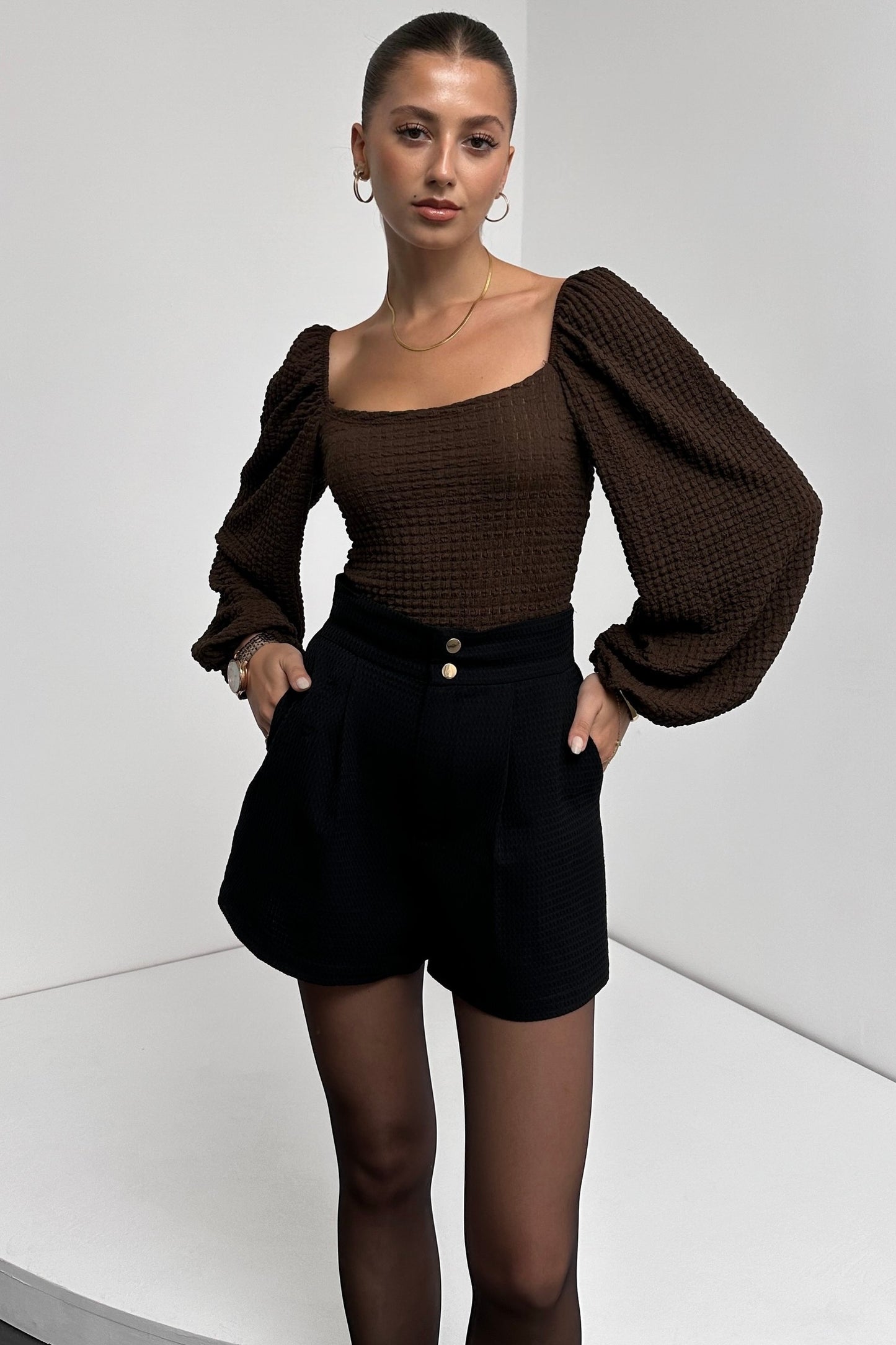 Kare Yaka Balon Kol Bluz