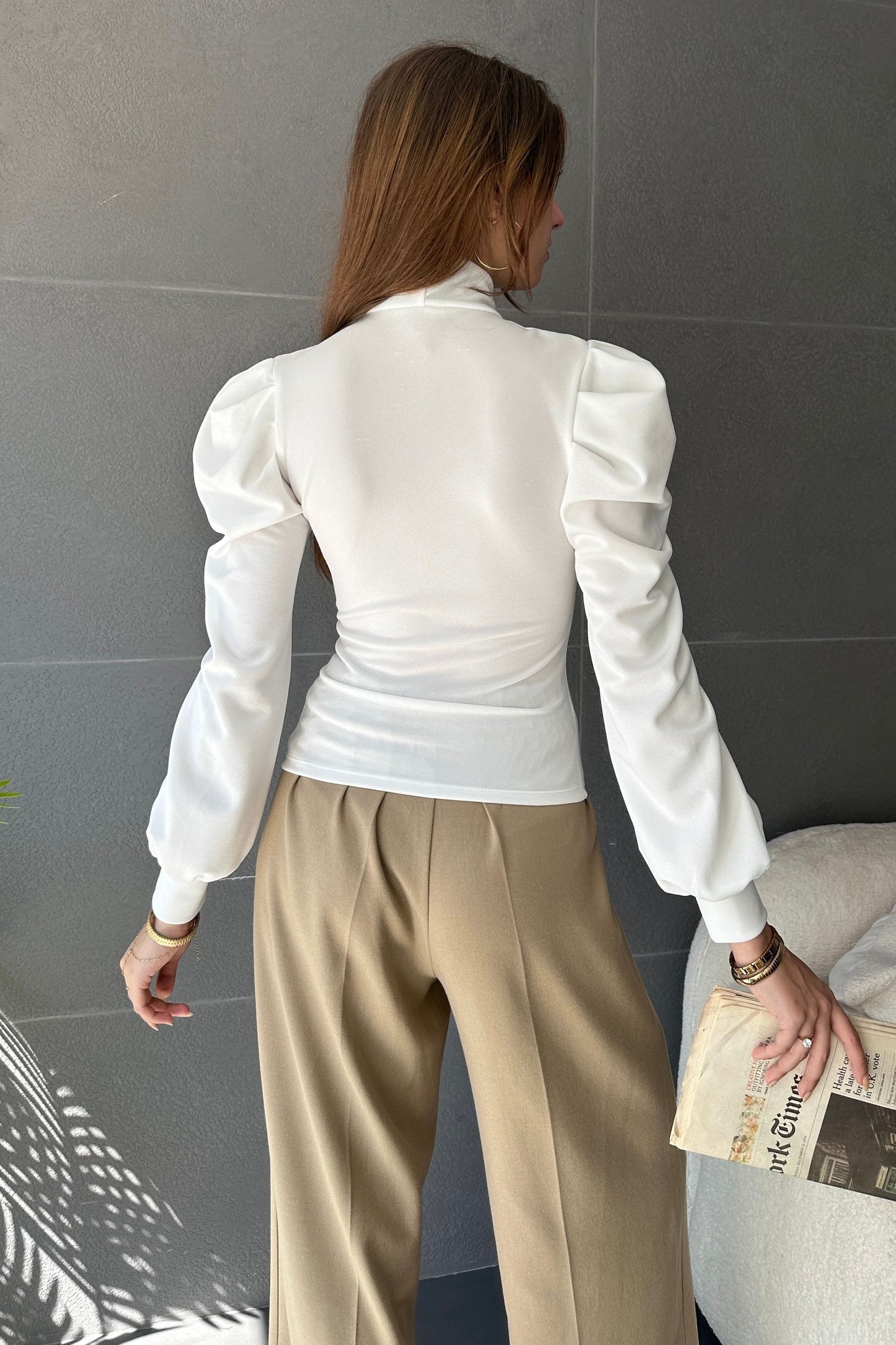 Yakası Bağcıklı Kolu Manşet Detaylı Bluz