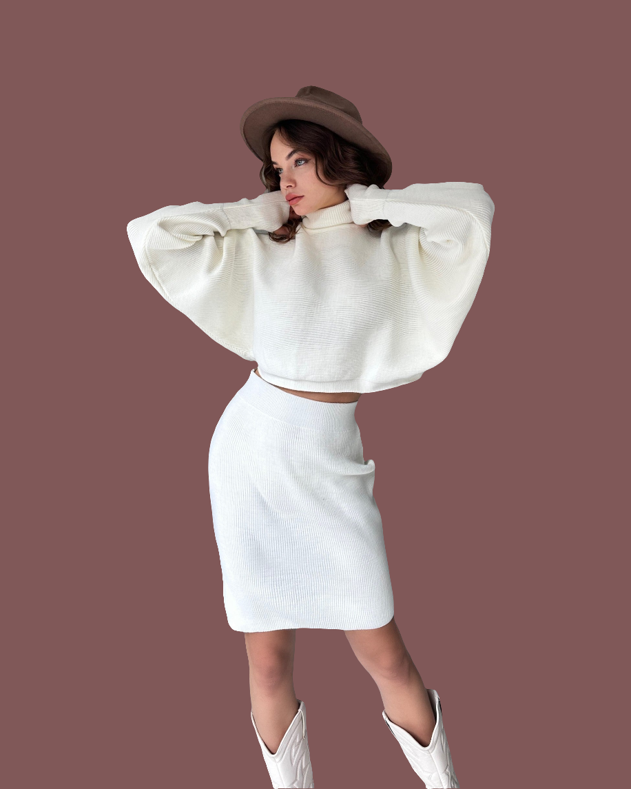 Balıkçı Yaka Yarasa Kol Bluz Ve Etek İkili Triko Takım