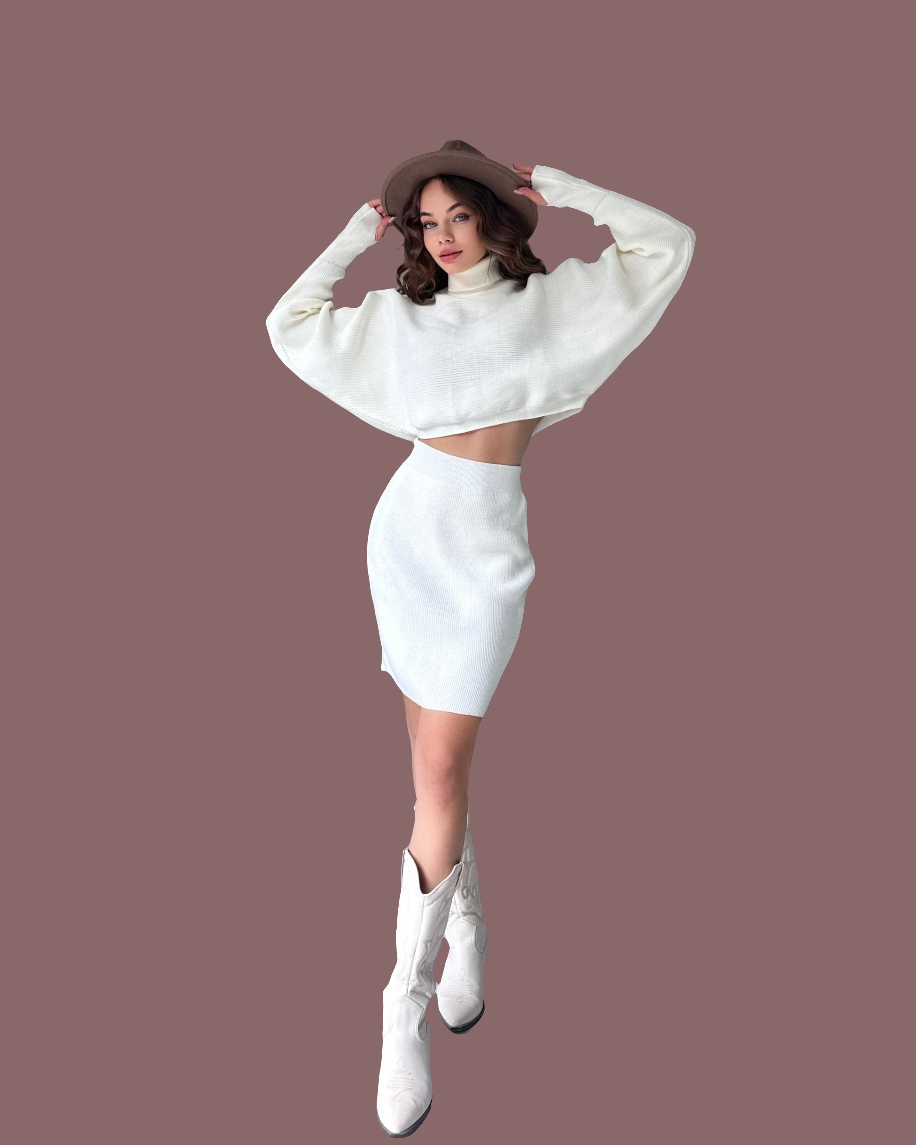 Balıkçı Yaka Yarasa Kol Bluz Ve Etek İkili Triko Takım