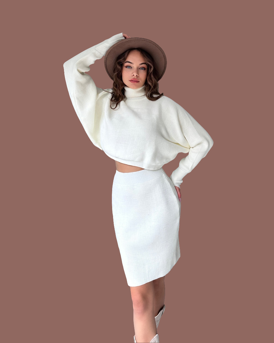 Balıkçı Yaka Yarasa Kol Bluz Ve Etek İkili Triko Takım