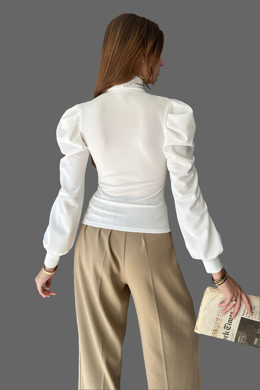 Yakası Bağcıklı Kolu Manşet Detaylı Bluz