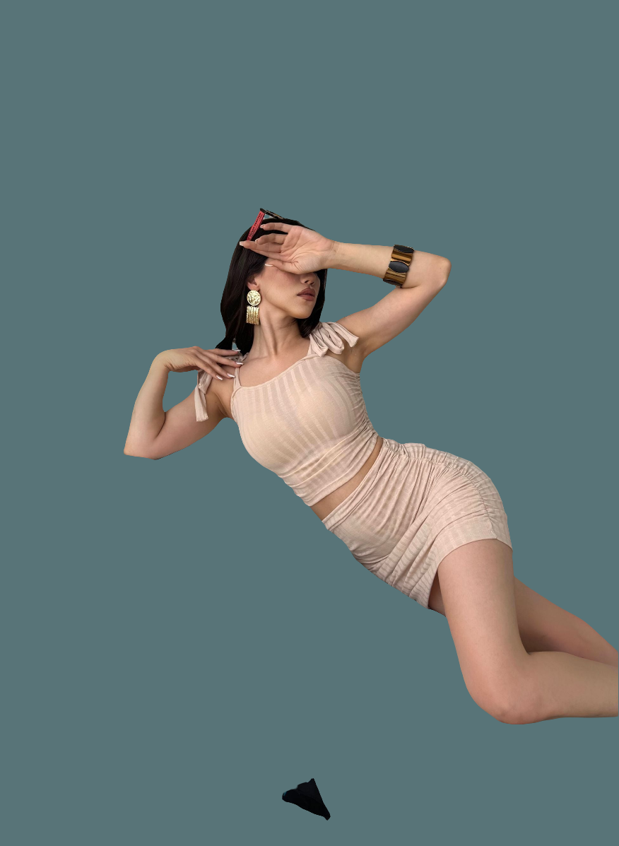 ✨ Bağcık Detaylı Crop Bluz ve Etek İkili Takı✨